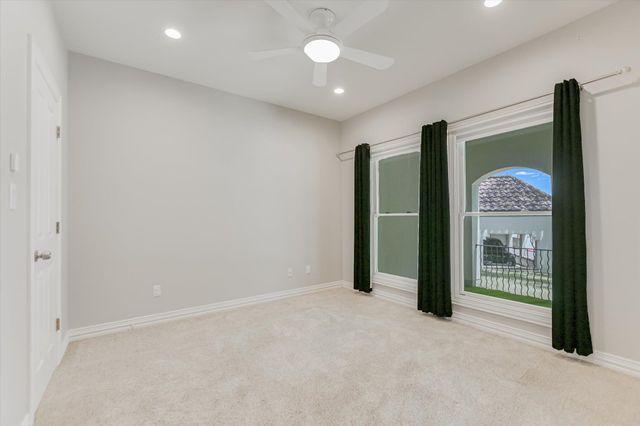 1910 Rue De St Tropez 4, Austin, TX 78746