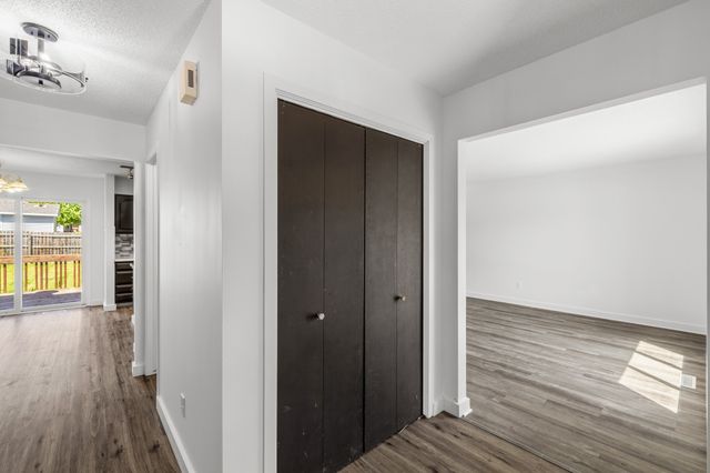 706 SE Wanda Drive, Ankeny, IA 50021