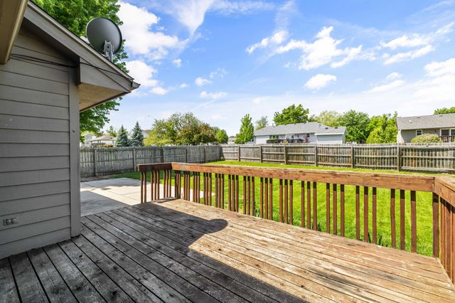 706 SE Wanda Drive, Ankeny, IA 50021