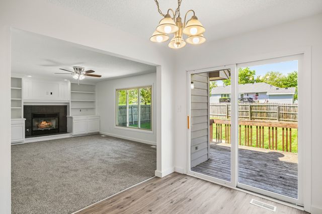 706 SE Wanda Drive, Ankeny, IA 50021