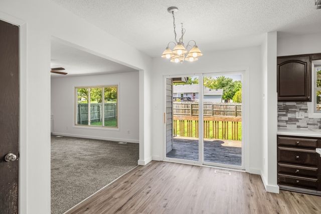 706 SE Wanda Drive, Ankeny, IA 50021