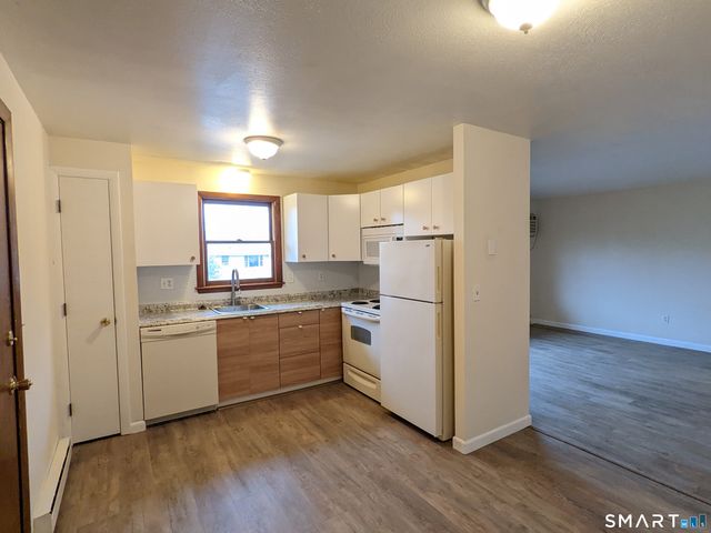 177 Homestead Street APT G12, Manchester, CT 06042