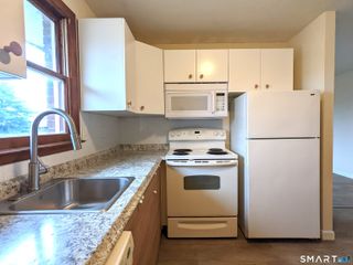 177 Homestead Street APT G12, Manchester, CT 06042