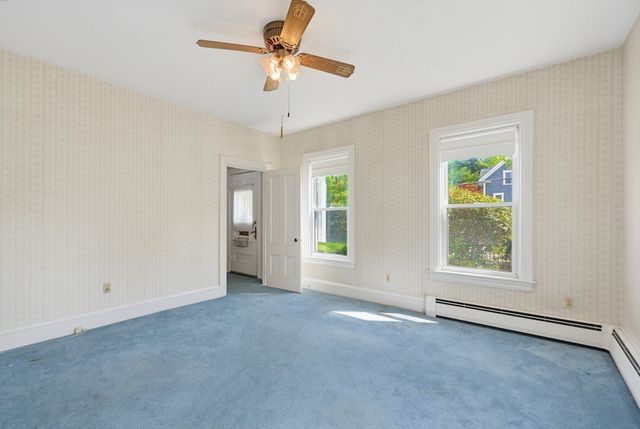 22 Hodges St, Mansfield, MA 02048