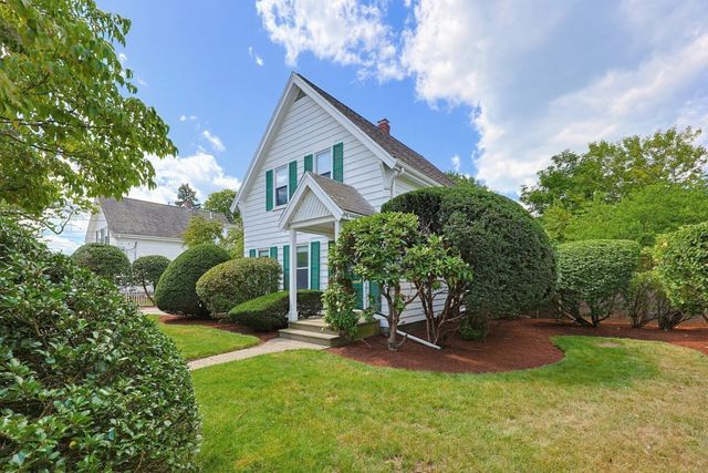 22 Hodges St, Mansfield, MA 02048