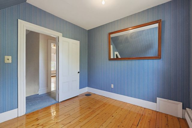 22 Hodges St, Mansfield, MA 02048