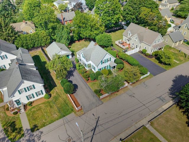 22 Hodges St, Mansfield, MA 02048