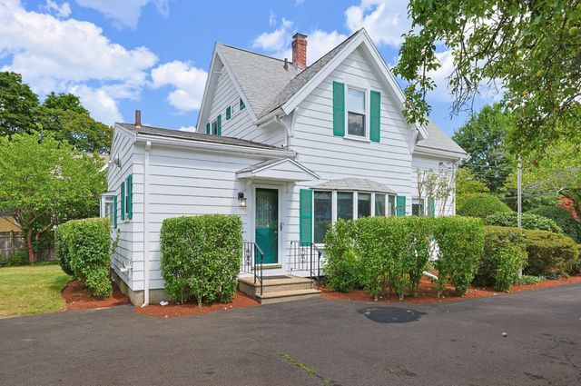22 Hodges St, Mansfield, MA 02048