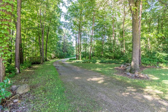 10090 King Hill Court, Dexter, MI 48130