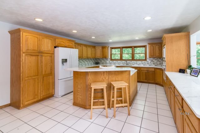 10090 King Hill Court, Dexter, MI 48130