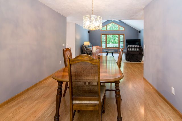 10090 King Hill Court, Dexter, MI 48130