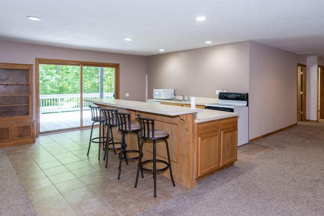 10090 King Hill Court, Dexter, MI 48130
