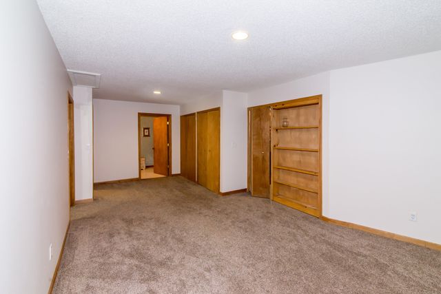 10090 King Hill Court, Dexter, MI 48130