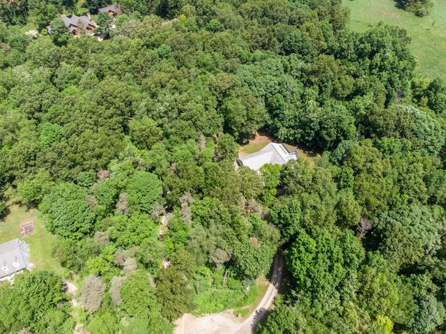 10090 King Hill Court, Dexter, MI 48130