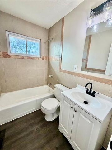 11718 Freemont Avenue, Kansas City, MO 64134