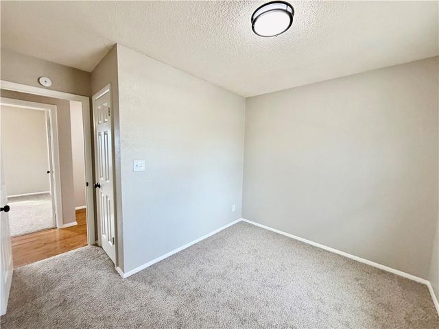 11718 Freemont Avenue, Kansas City, MO 64134