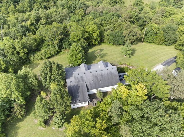 108 Forest Path Drive, Georgetown, KY 40324
