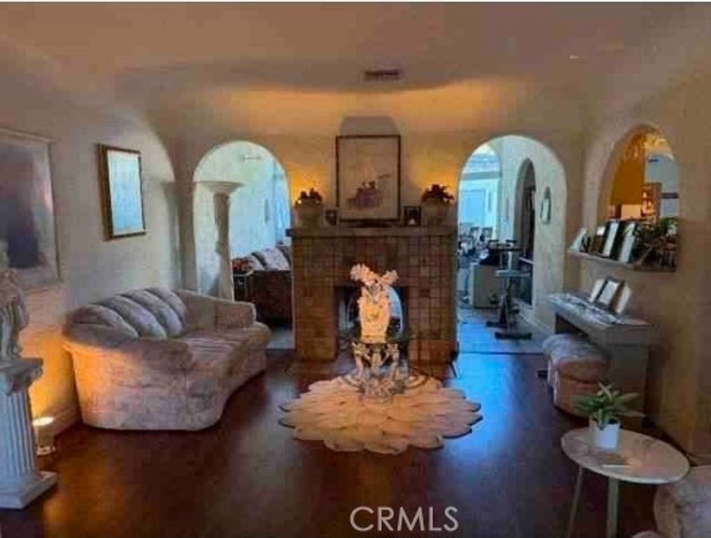 845 W Kenneth, Glendale, CA 91202 — photo 3