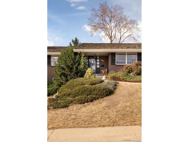 6053 Youngfield St, Arvada, CO 80004