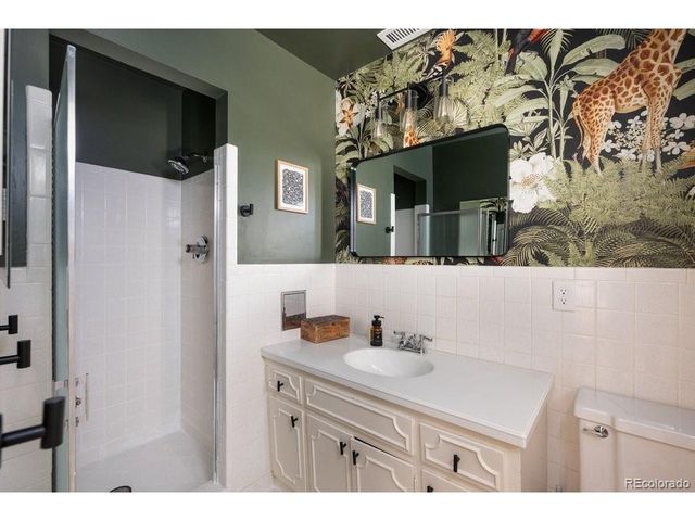 6053 Youngfield St, Arvada, CO 80004