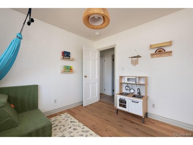 6053 Youngfield St, Arvada, CO 80004