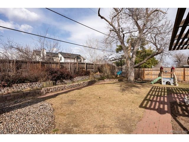 6053 Youngfield St, Arvada, CO 80004