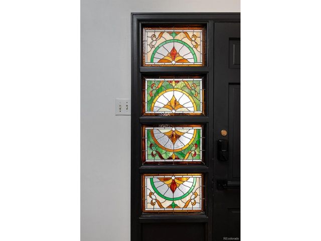 6053 Youngfield St, Arvada, CO 80004