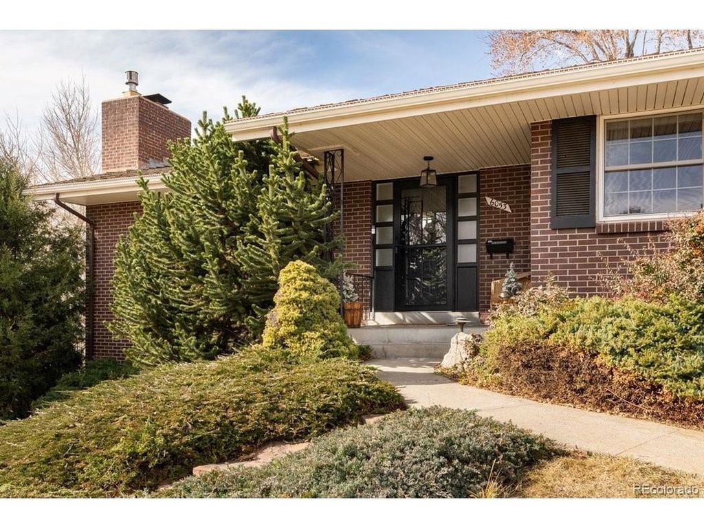 6053 Youngfield St, Arvada, CO 80004