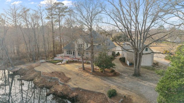 101 Raccoon Run, Washington, NC 27889
