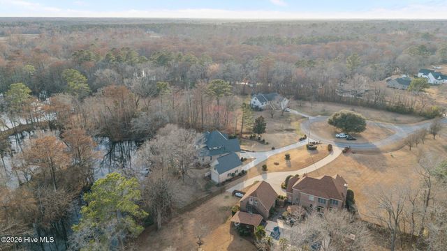 101 Raccoon Run, Washington, NC 27889