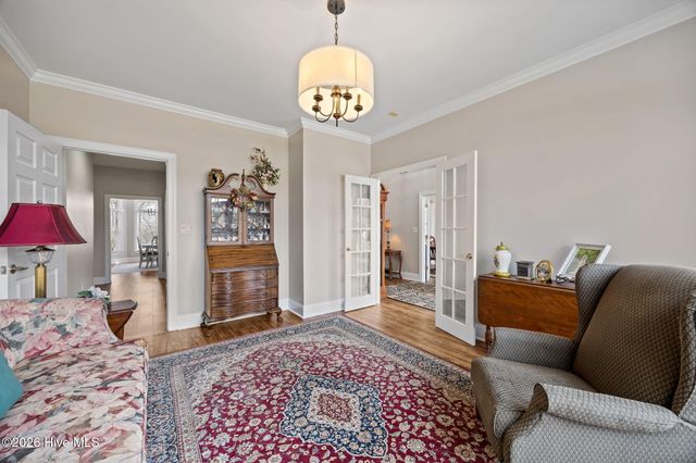 101 Raccoon Run, Washington, NC 27889