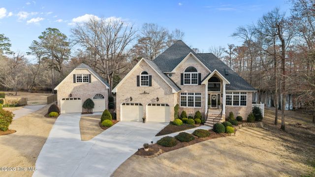 101 Raccoon Run, Washington, NC 27889