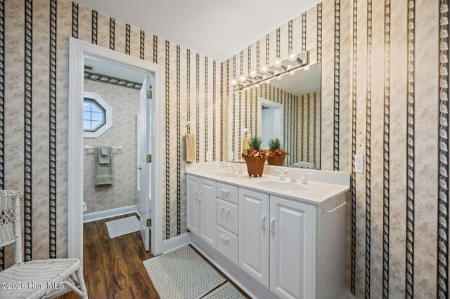 101 Raccoon Run, Washington, NC 27889