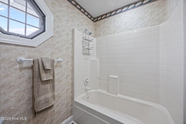 101 Raccoon Run, Washington, NC 27889