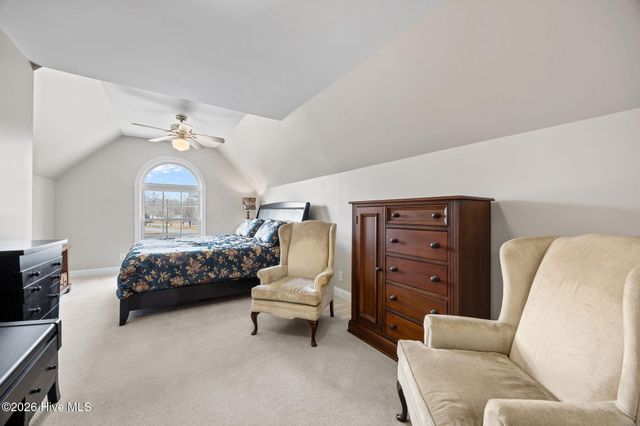 101 Raccoon Run, Washington, NC 27889