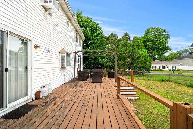 4 Alma Avenue, Salem, NH 03079