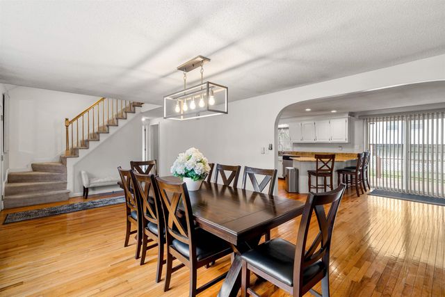 4 Alma Avenue, Salem, NH 03079