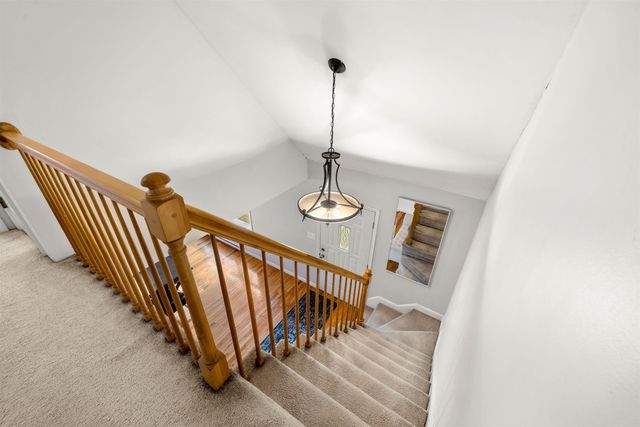 4 Alma Avenue, Salem, NH 03079