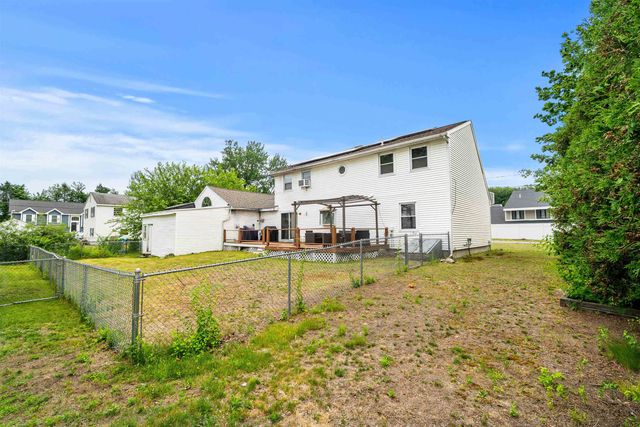4 Alma Avenue, Salem, NH 03079