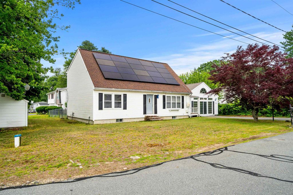 4 Alma Avenue, Salem, NH 03079
