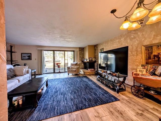 1235 W NICOLET CERCLE, Appleton, WI 54914