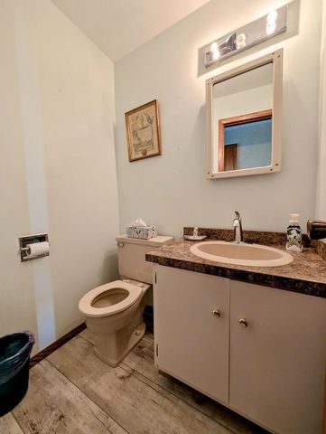 1235 W NICOLET CERCLE, Appleton, WI 54914