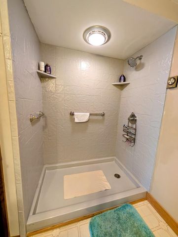 1235 W NICOLET CERCLE, Appleton, WI 54914