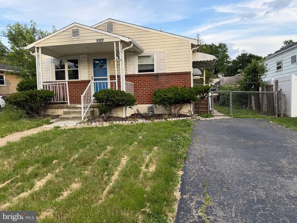 1127 DANIELS AVE, Gwynn Oak, MD 21207