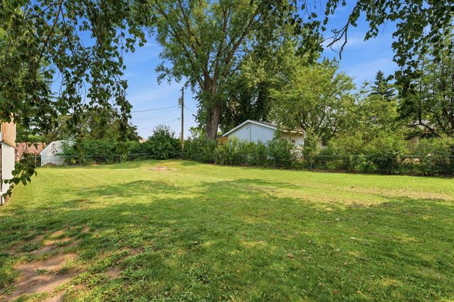 3996 Rahn Road, Eagan, MN 55122