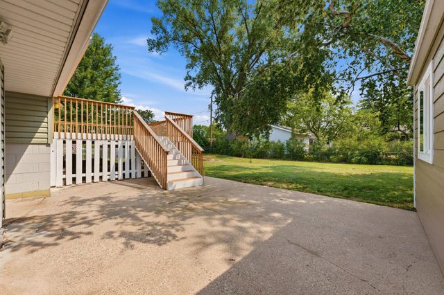 3996 Rahn Road, Eagan, MN 55122