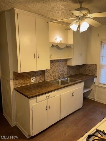 401 Sheridan, Niles, OH 44446