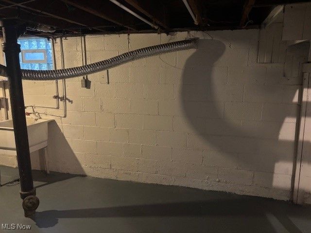 401 Sheridan, Niles, OH 44446