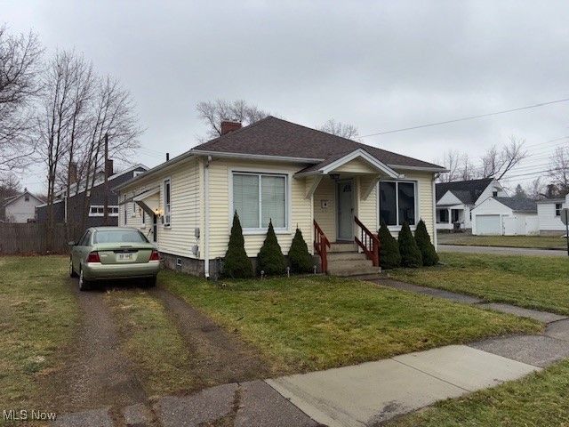 401 Sheridan, Niles, OH 44446