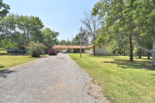 9452 E 460 Road, Claremore, OK 74017
